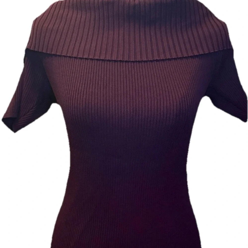 Stylish Burgundy Off The Shoulder Short Sleeve Sweater by 7th Avenue, Large, NWT - Picture 2 of 13